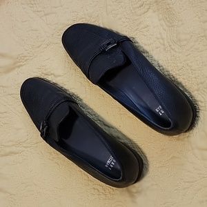 Womens shoes